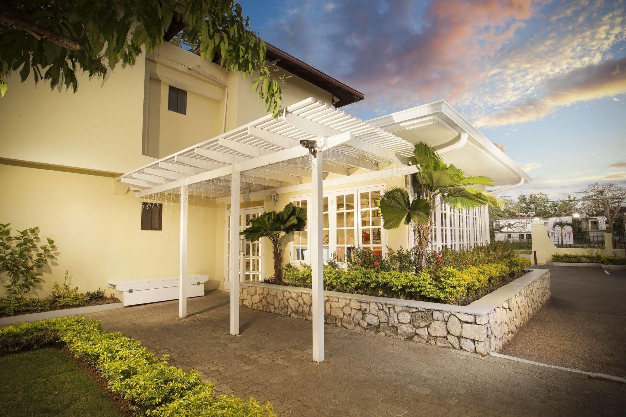Rooms Negril Buitenkant foto