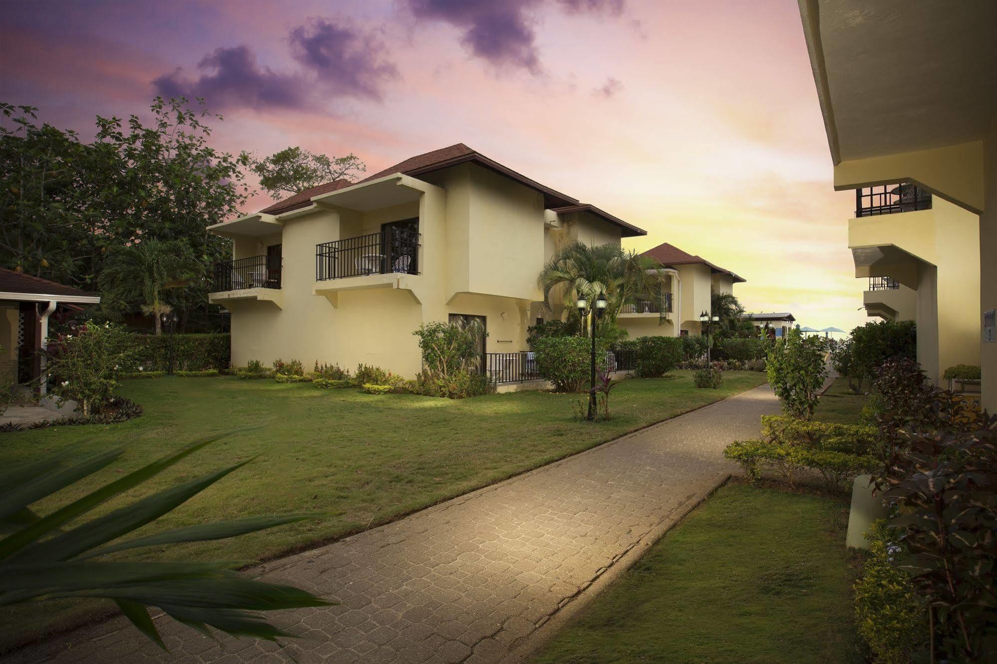 Rooms Negril Buitenkant foto
