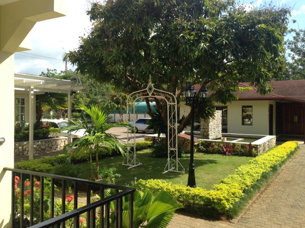 Rooms Negril Buitenkant foto